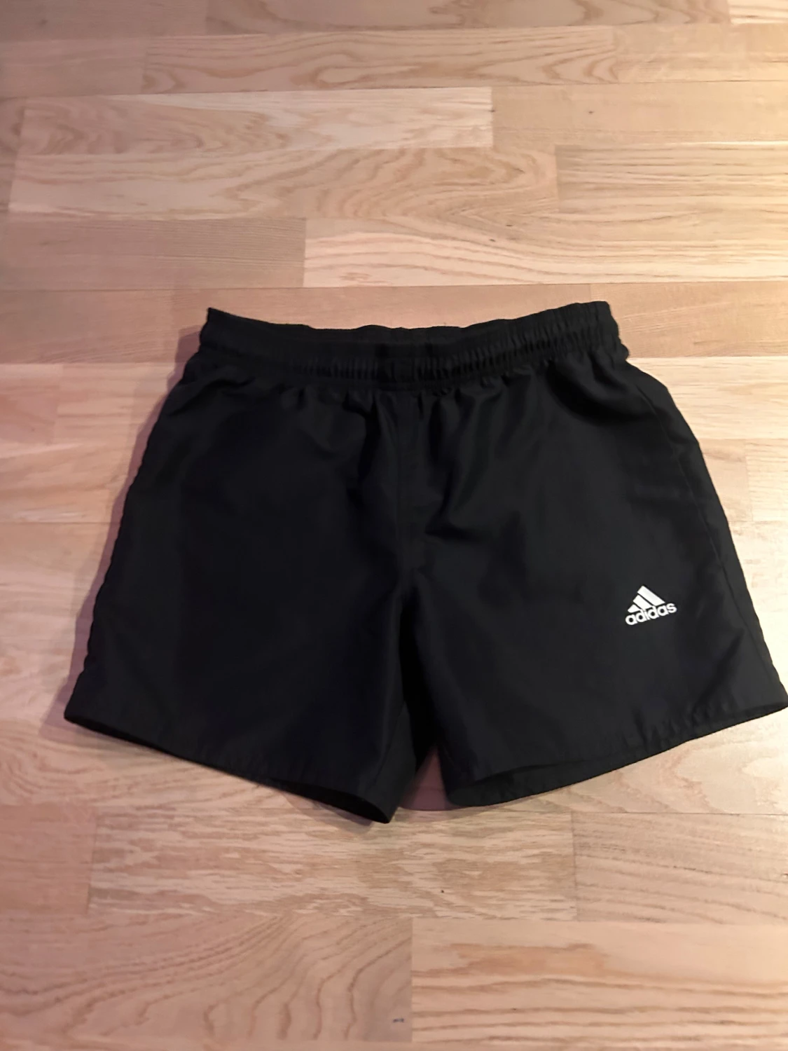 Nike och Adidas Badshorts - 1