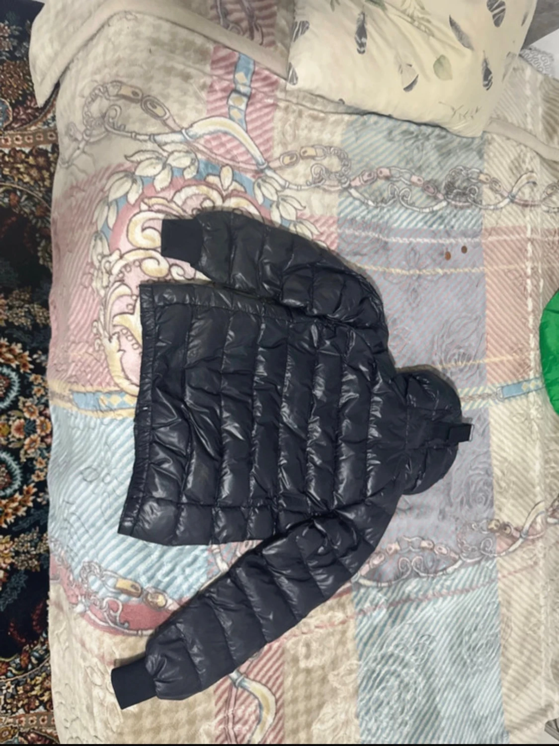 Svart dunjacka Peak Performance - 2