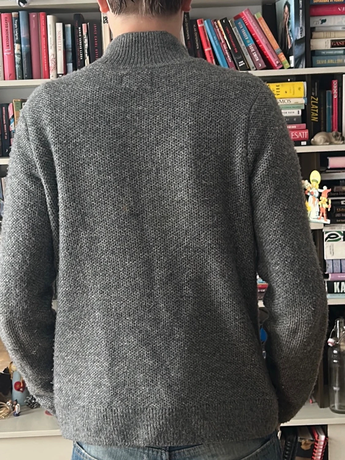 Grå stickad kofta från Devred - 2