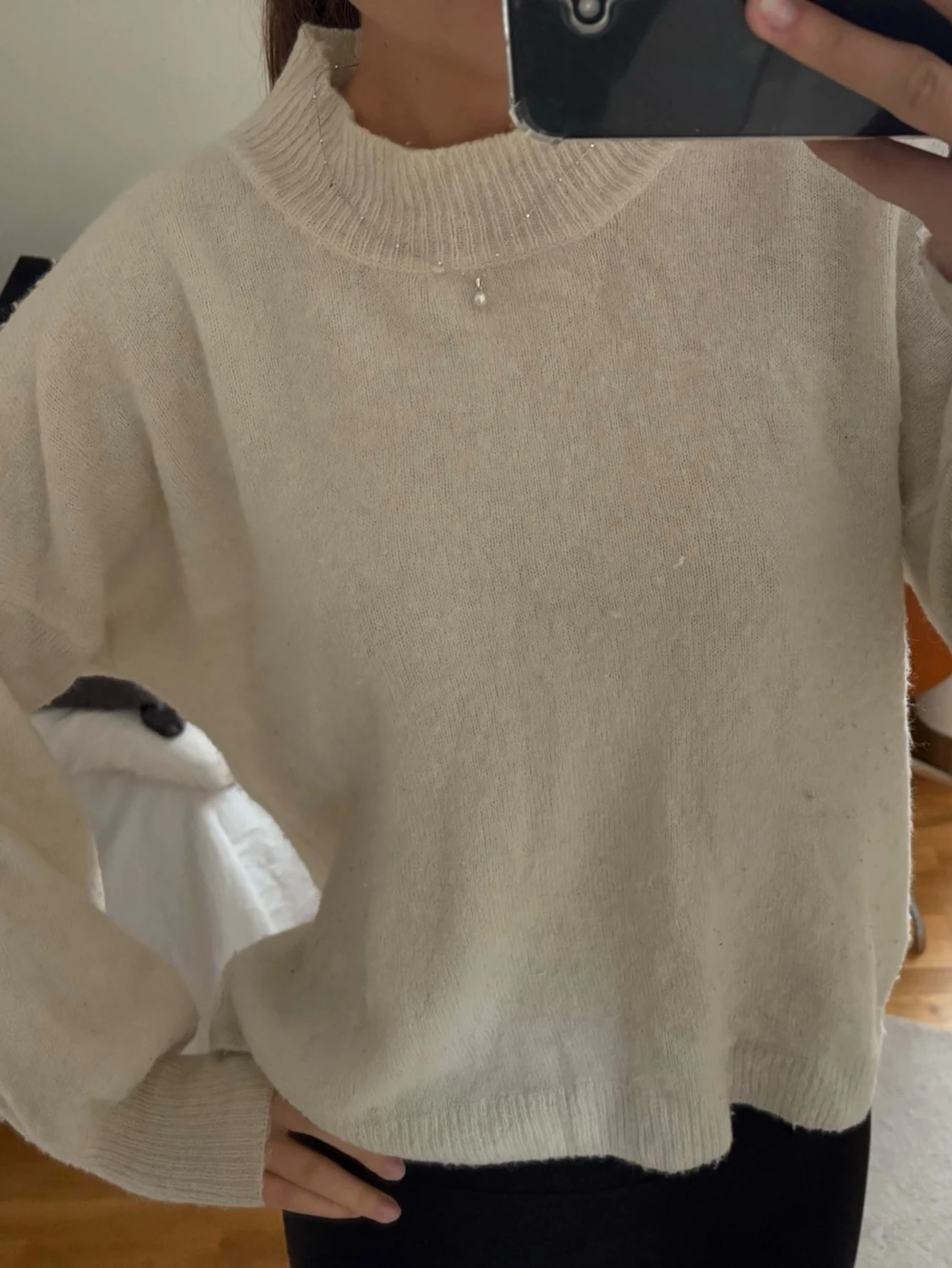 Vit stickad tröja 