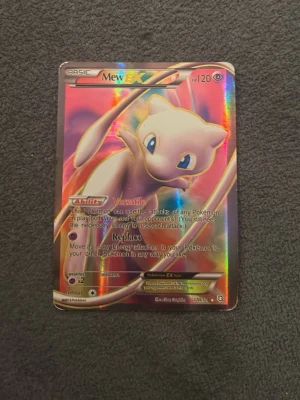 **Mew-EX Full Art (120/124) - Dragons Exalted** - Mewex äkta kort, kostar 2000kr och mer säljer för lågt för behöver pengar.