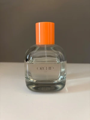 Zara parfym  - Parfymen ”Orchid” från Zaras egna märke, 90ml☺️