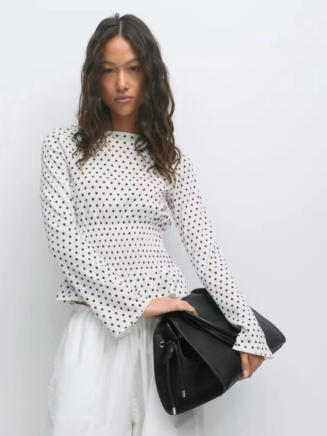 Prickig topp från Ginatricot 