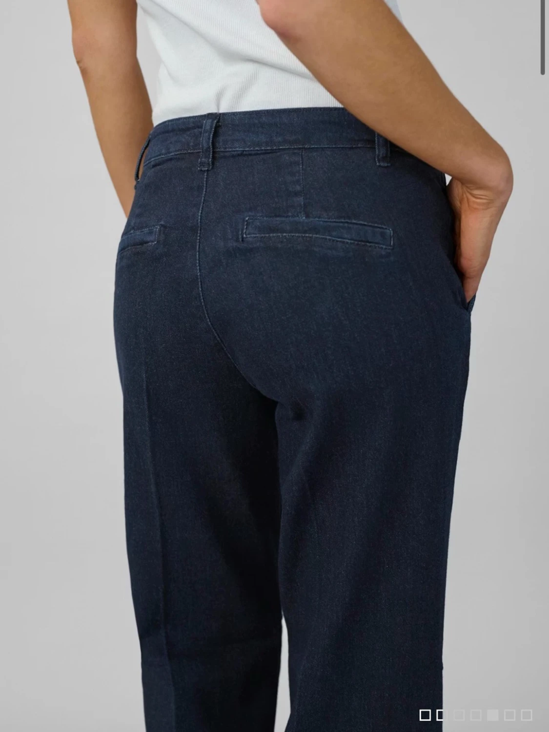 The Lara pant från My Essential Wardrobe - 1