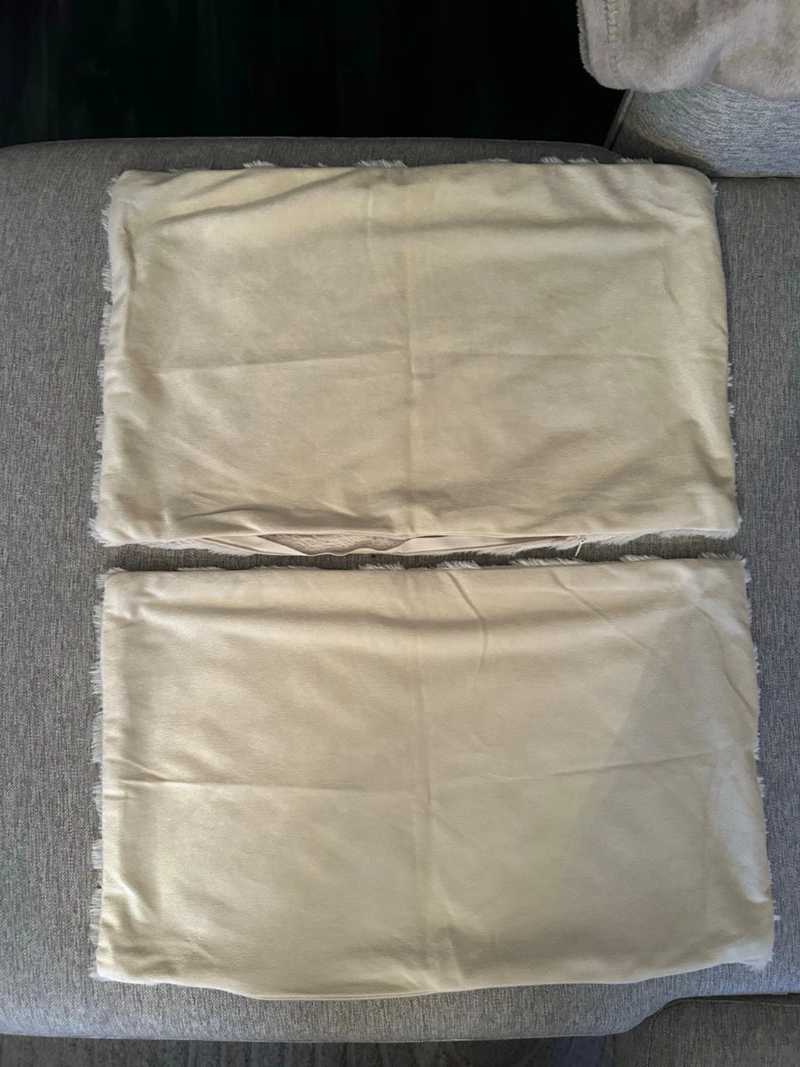 2-pack beiga kuddfodral med mönster från SHEIN  - 1