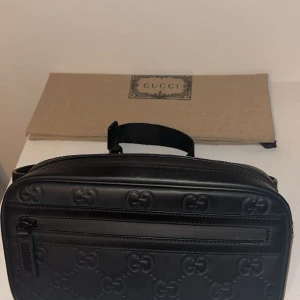 Gucci  väska - Gucci bag me påse hör av er vid intresse