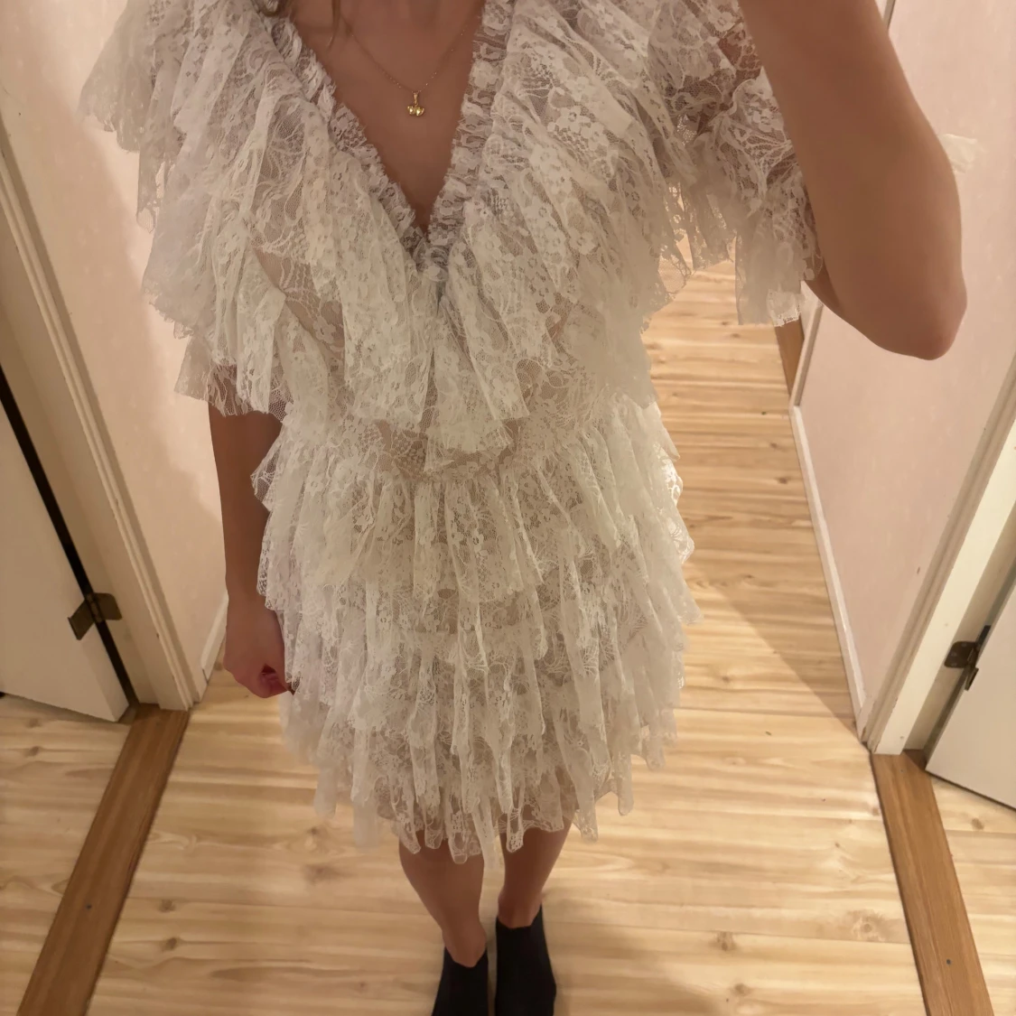 Vit spetsklänning från By Malina - 1