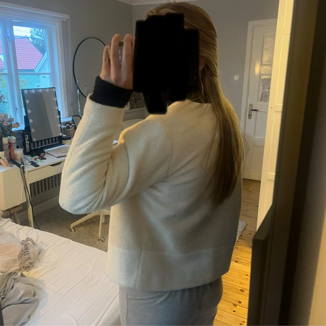 Beige stickad cardigan jacka - 1