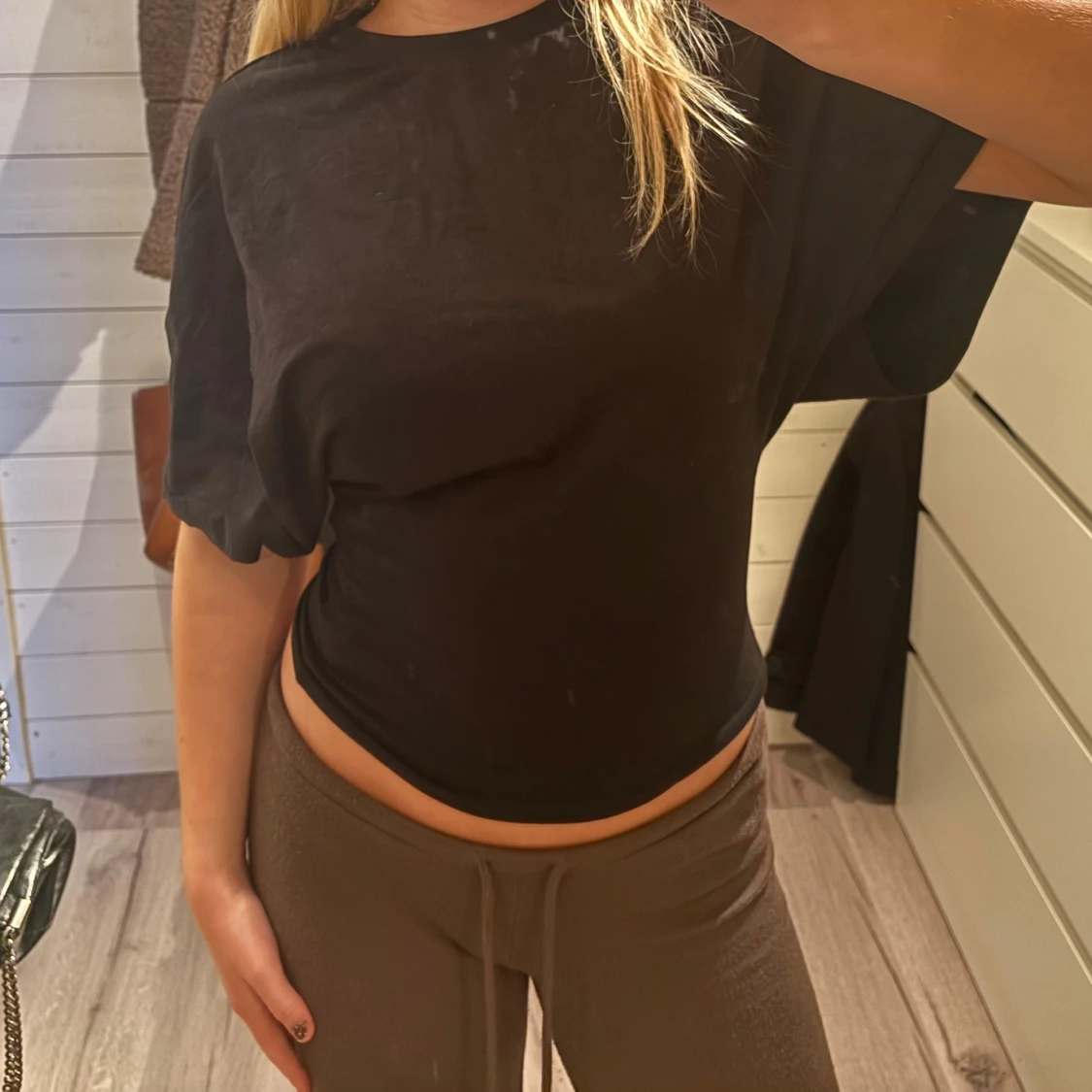 Svart topp från Nelly - 3