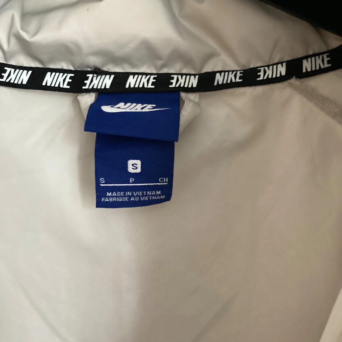 Nike jacka beige storlek S  - 2