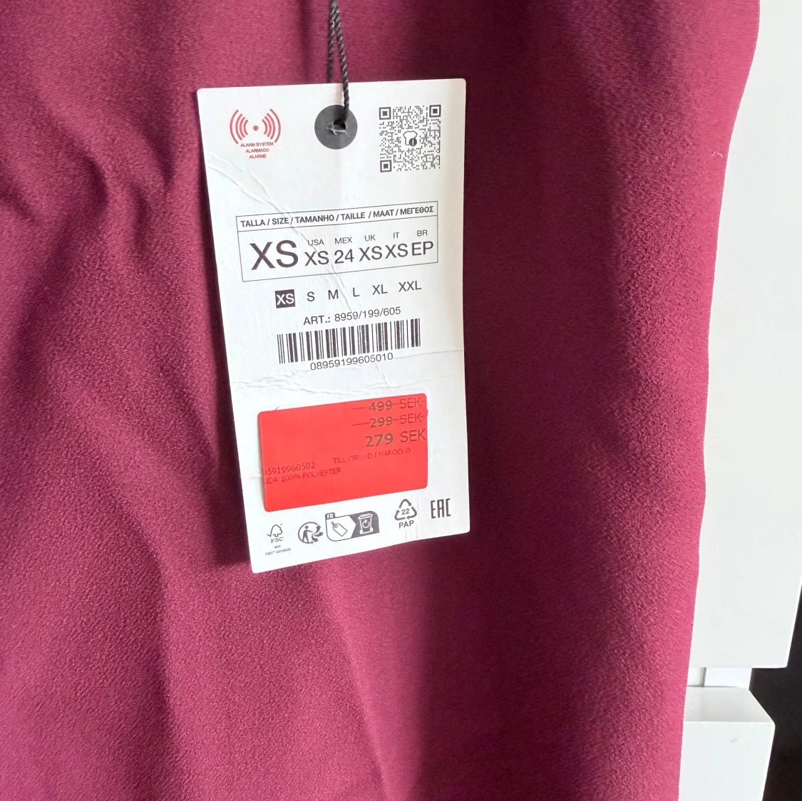 Vinröda kostymbyxor från Zara XS - 3