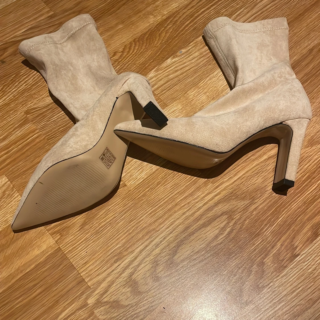 Beiga mocka stövletter med klack - 2