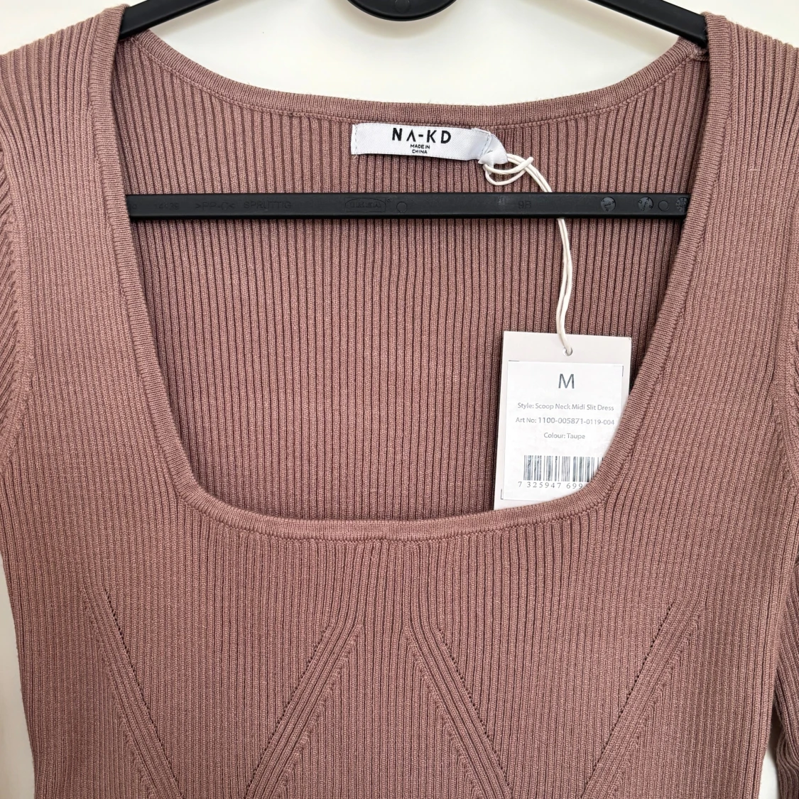 Brun stickad klänning från NAKD - 2