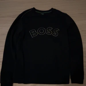 Boss Tröja - Fin boss tröja. Storlek xs men sitter som s. 