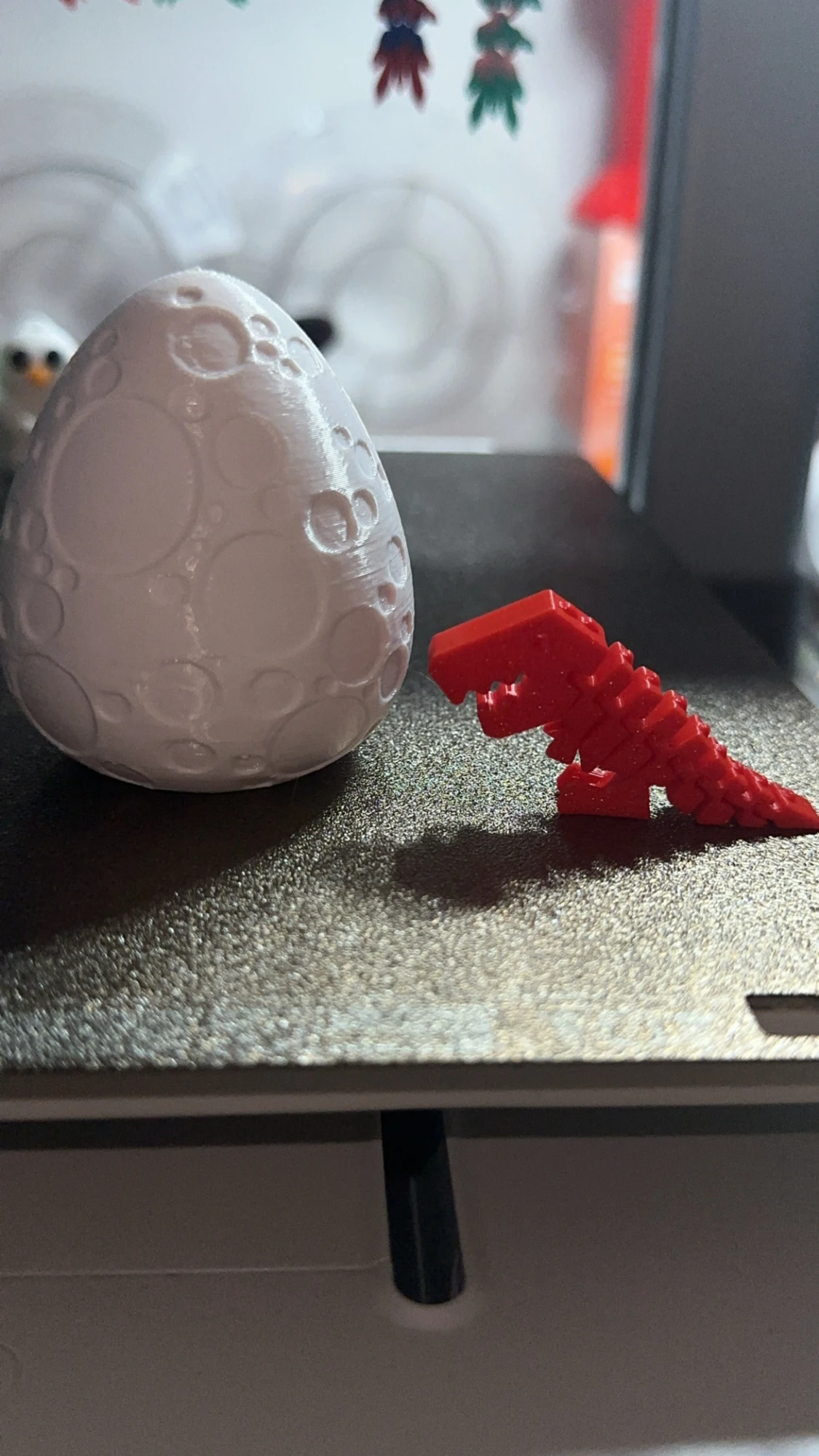 3D-Printad Flexi dinosaurie med egg - 3