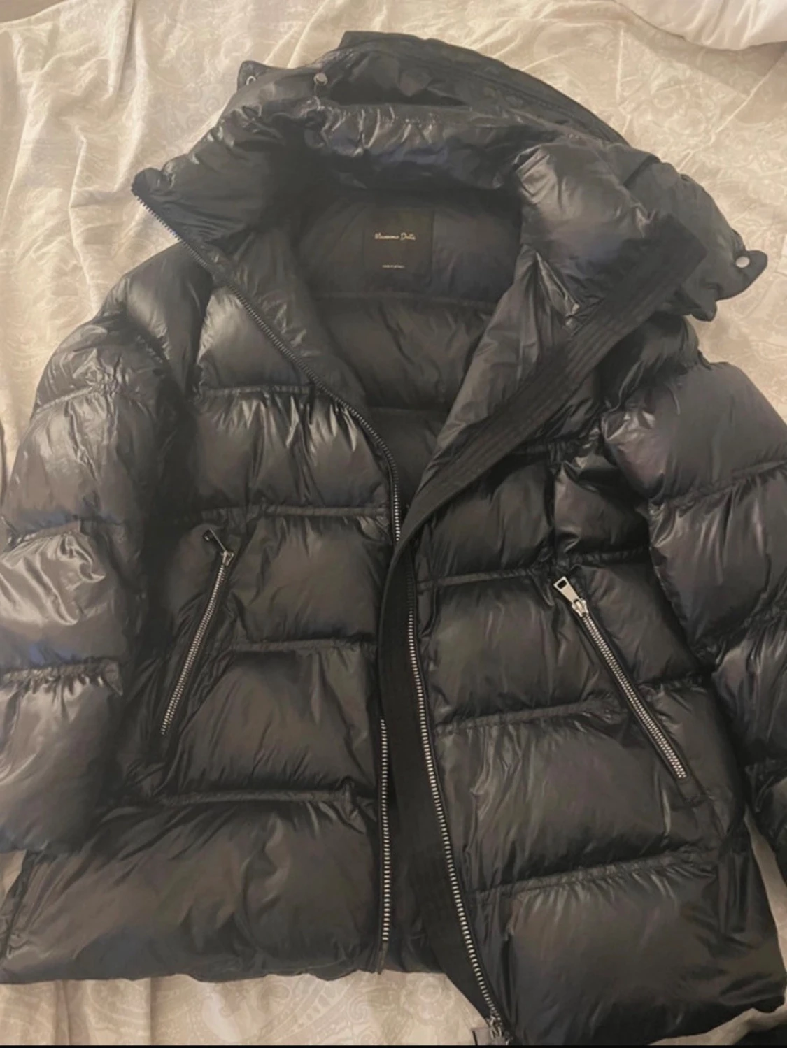 Svart pufferjacka från Massimo Dutti