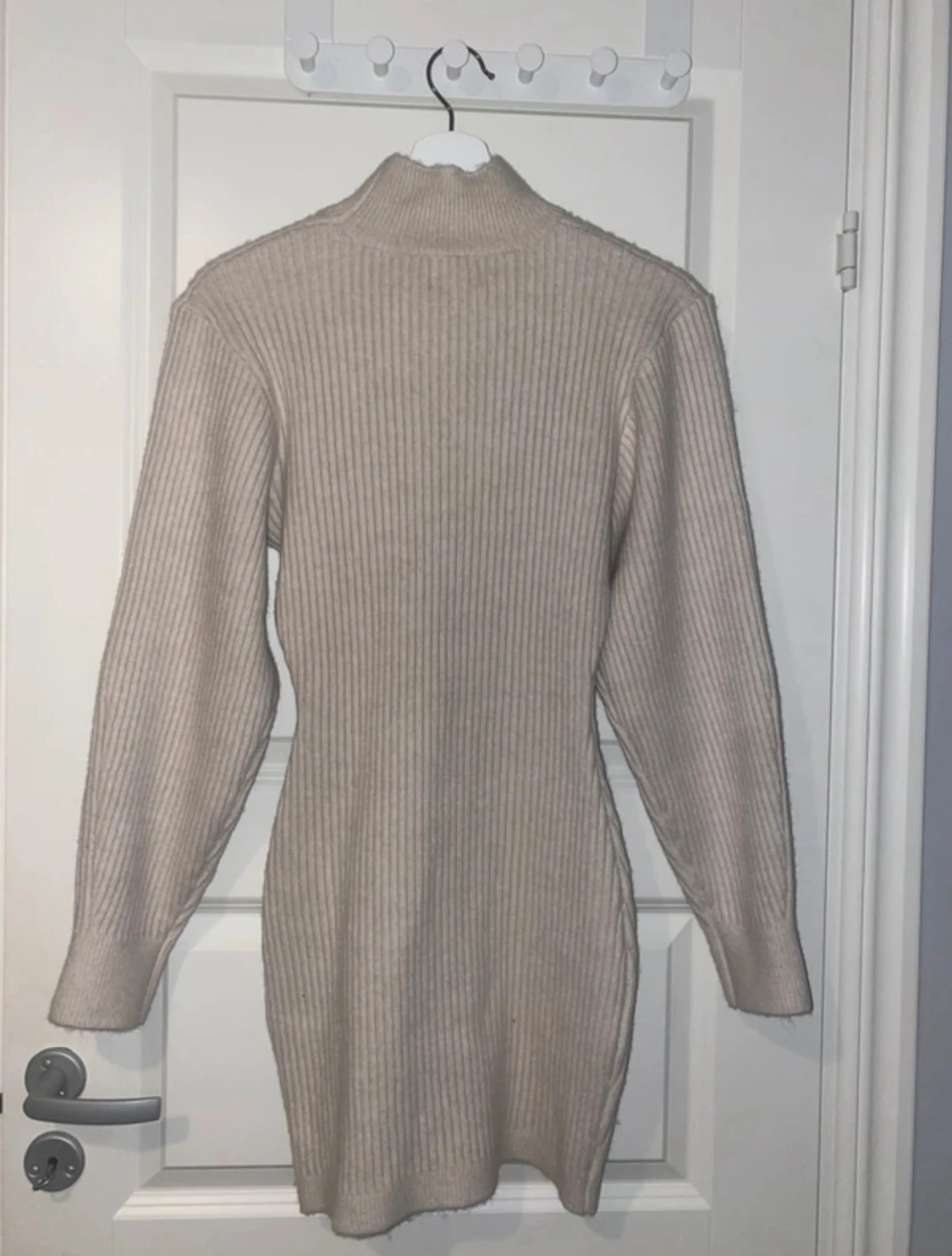 Figursydd vinterklänning - 3