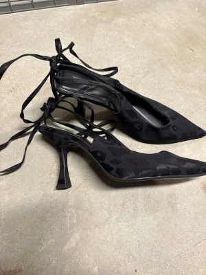 Klackskor  - Klackskor från Zara storlek 39