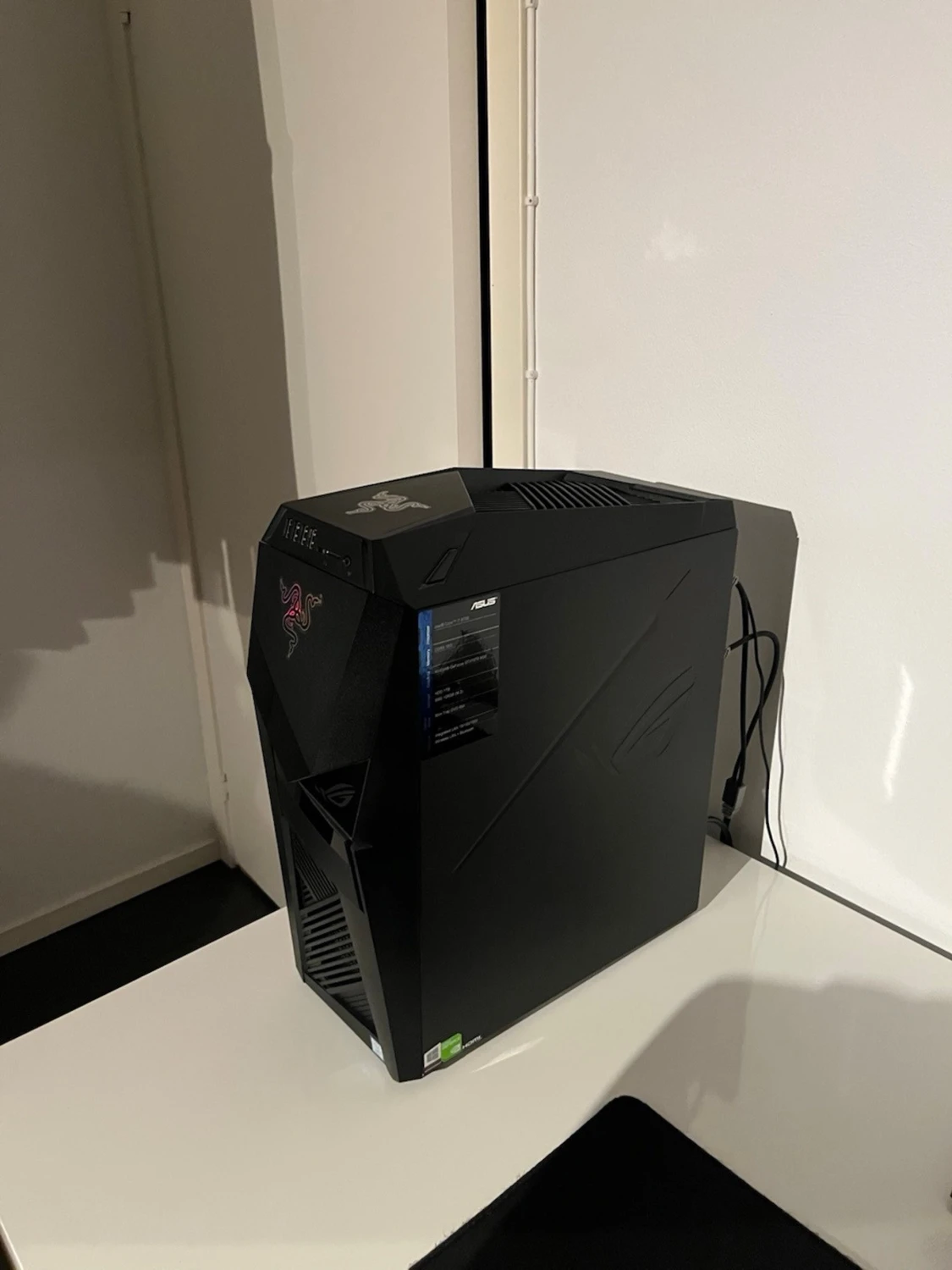 ASUS ROG Stationär Dator i7-8700 GTX1070 - 1