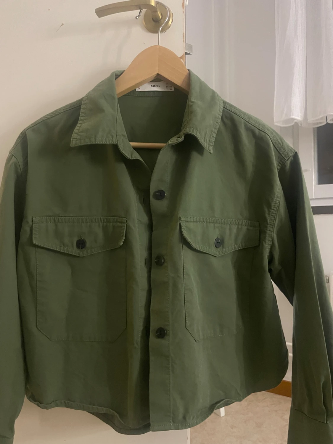 Grön overshirt från MNG med fickor - 2