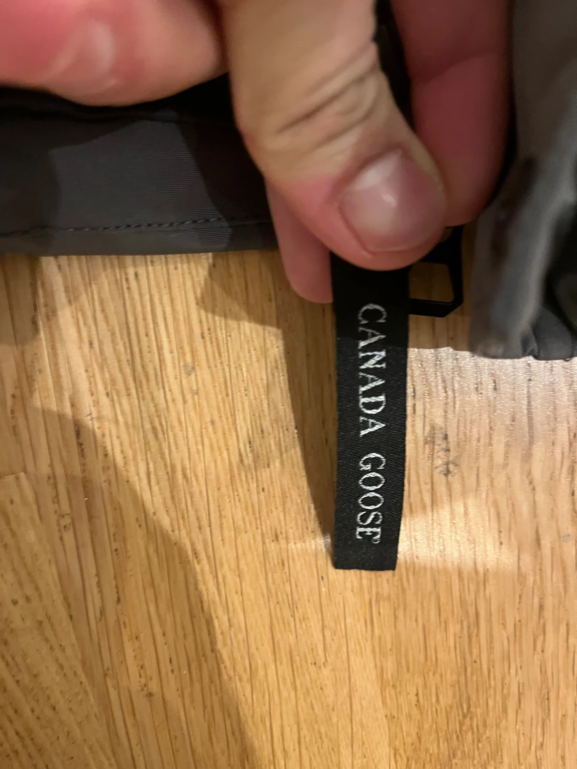 Mörkgrå pufferjacka  - 1