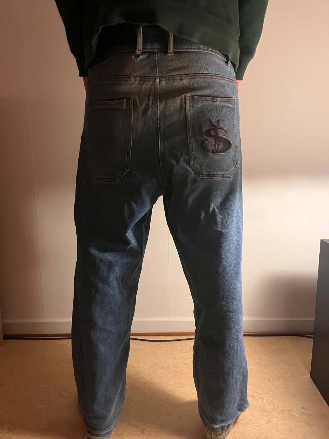  Yardsale loose fit jeans med brodyring - 1