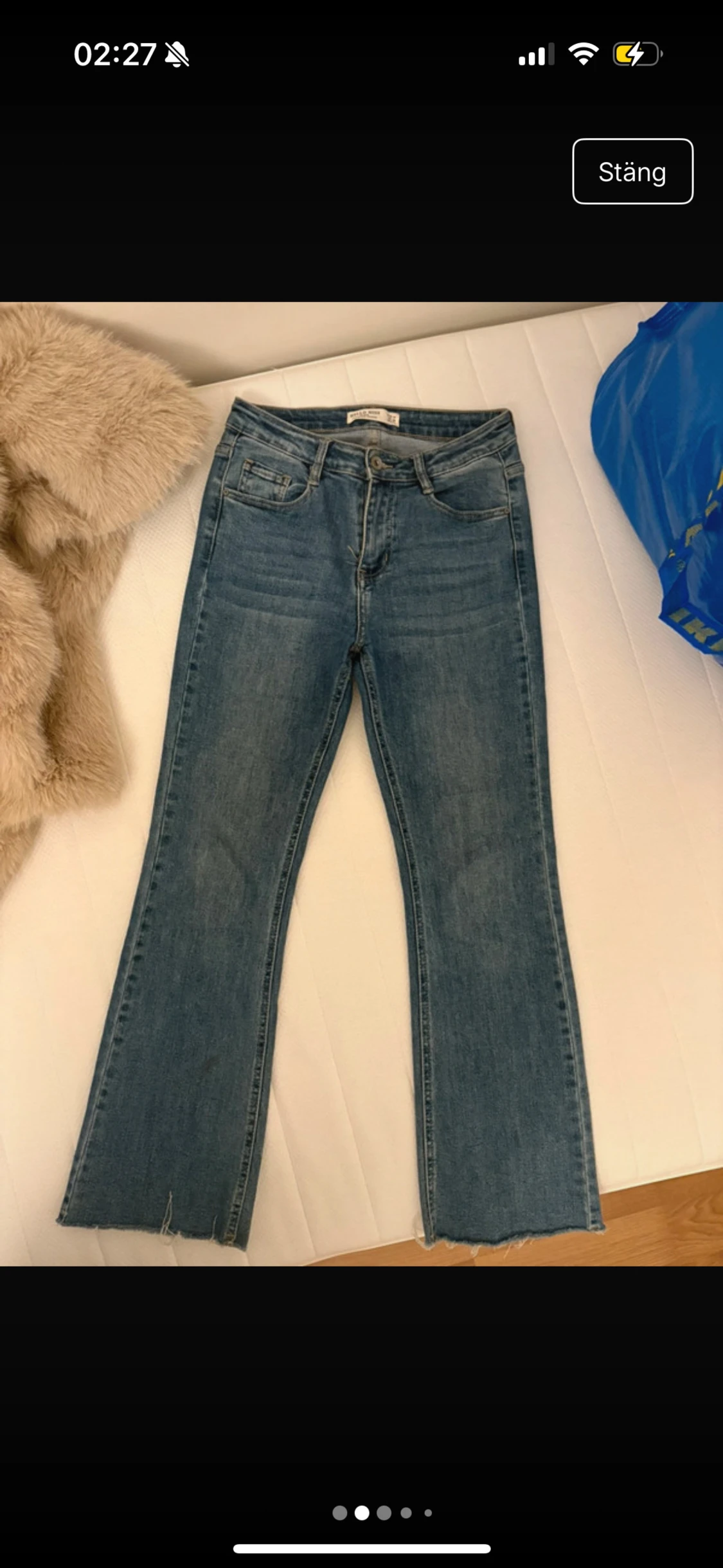 Högmidjade jeans - 1