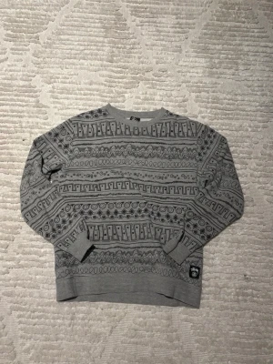Stussy sweater  - Stussy sweater i bra kondition. Storlek Medium