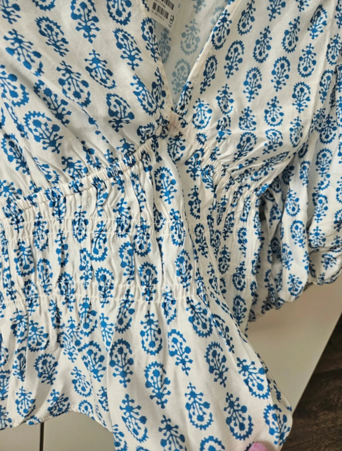 Mönstrad blå blus HM - 2