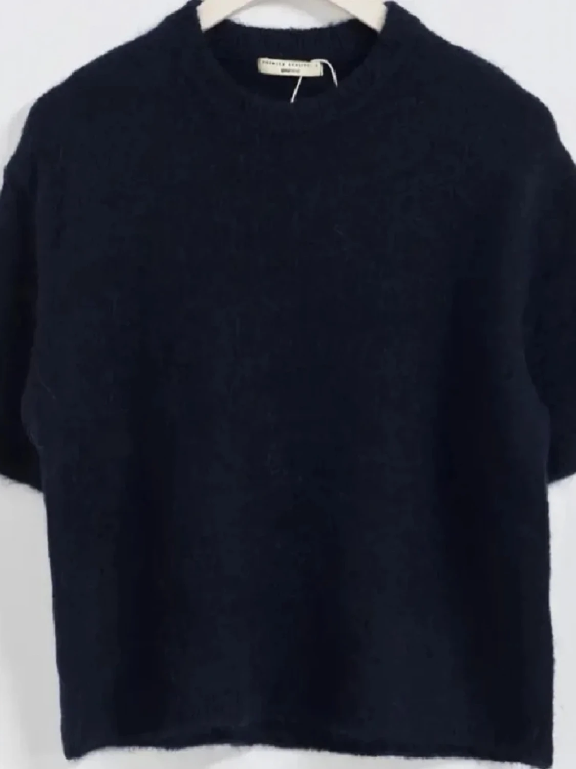 Mörkblå stickad tshirt från Gina - 1