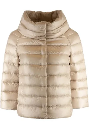 Herno jacka  - Beige herno jacka, strl IT 40/s bra skick, kan endast mötas i Sthlm  