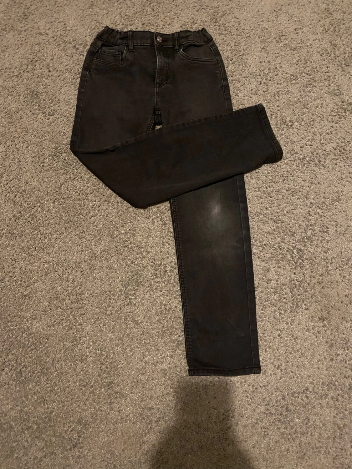 Svarta jeansbyxor från Lindex, strl 152 - 1