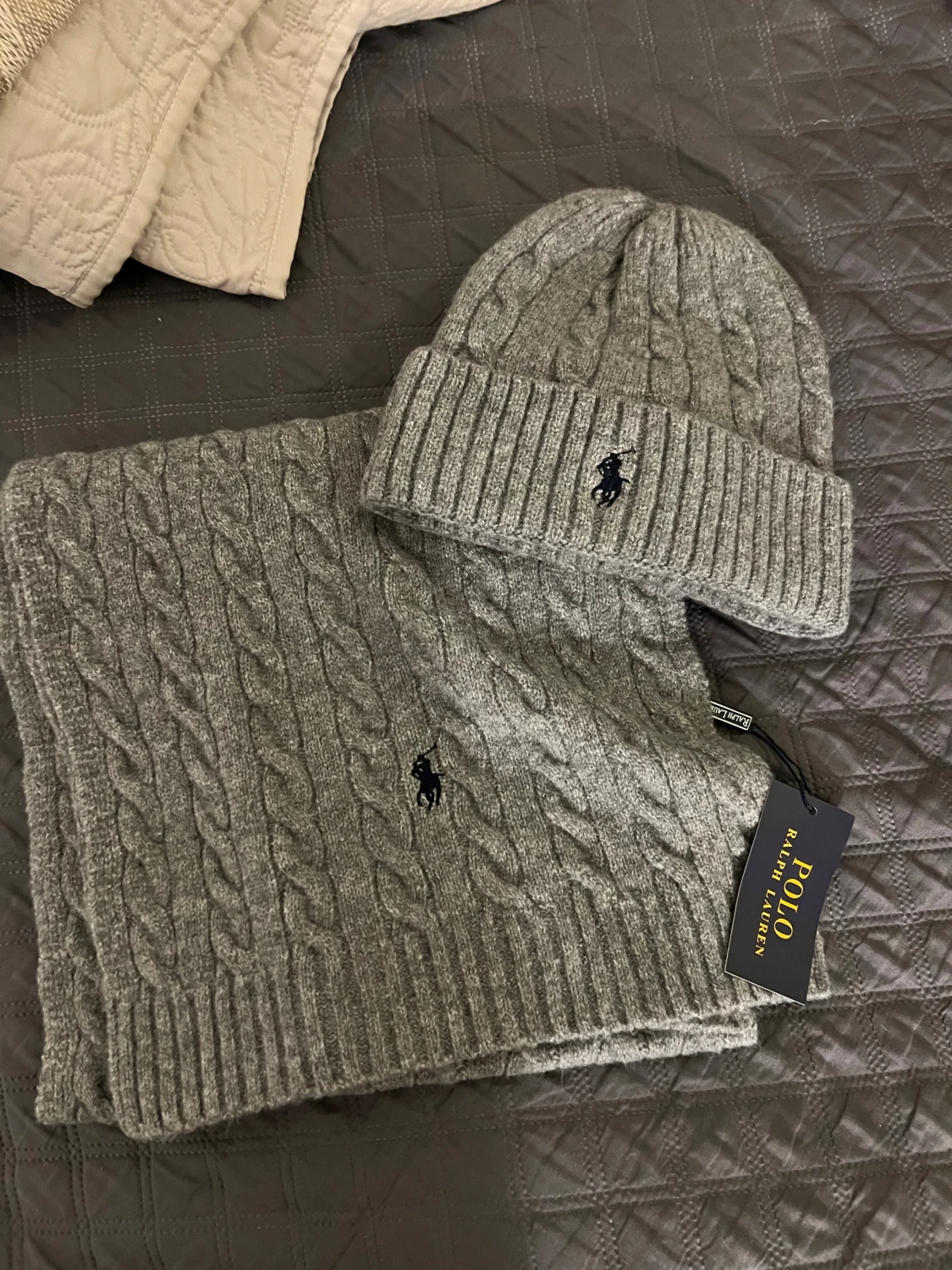 Polo ralp mössa halsduk set 