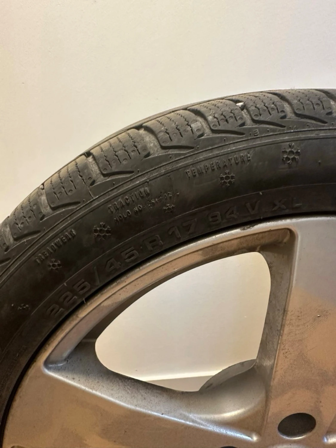 Bildäck och fälgar  - 3