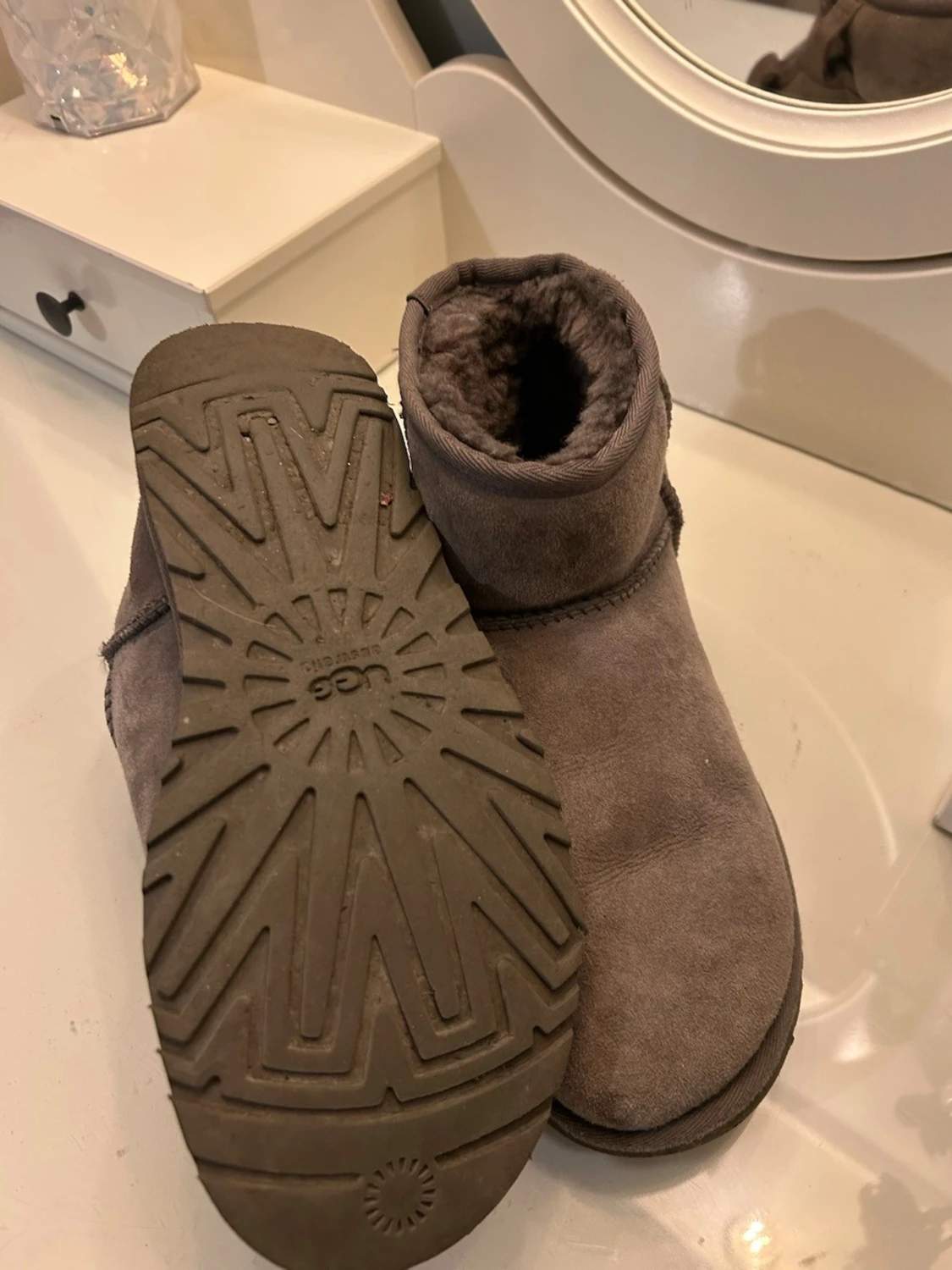 Grå UGG boots i mocka - 3