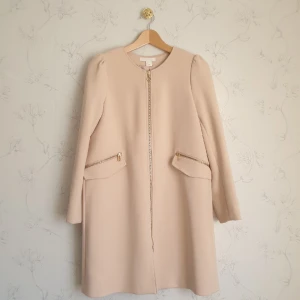 Rosa beige kappa -  Beskrivning kommer upp inom kort