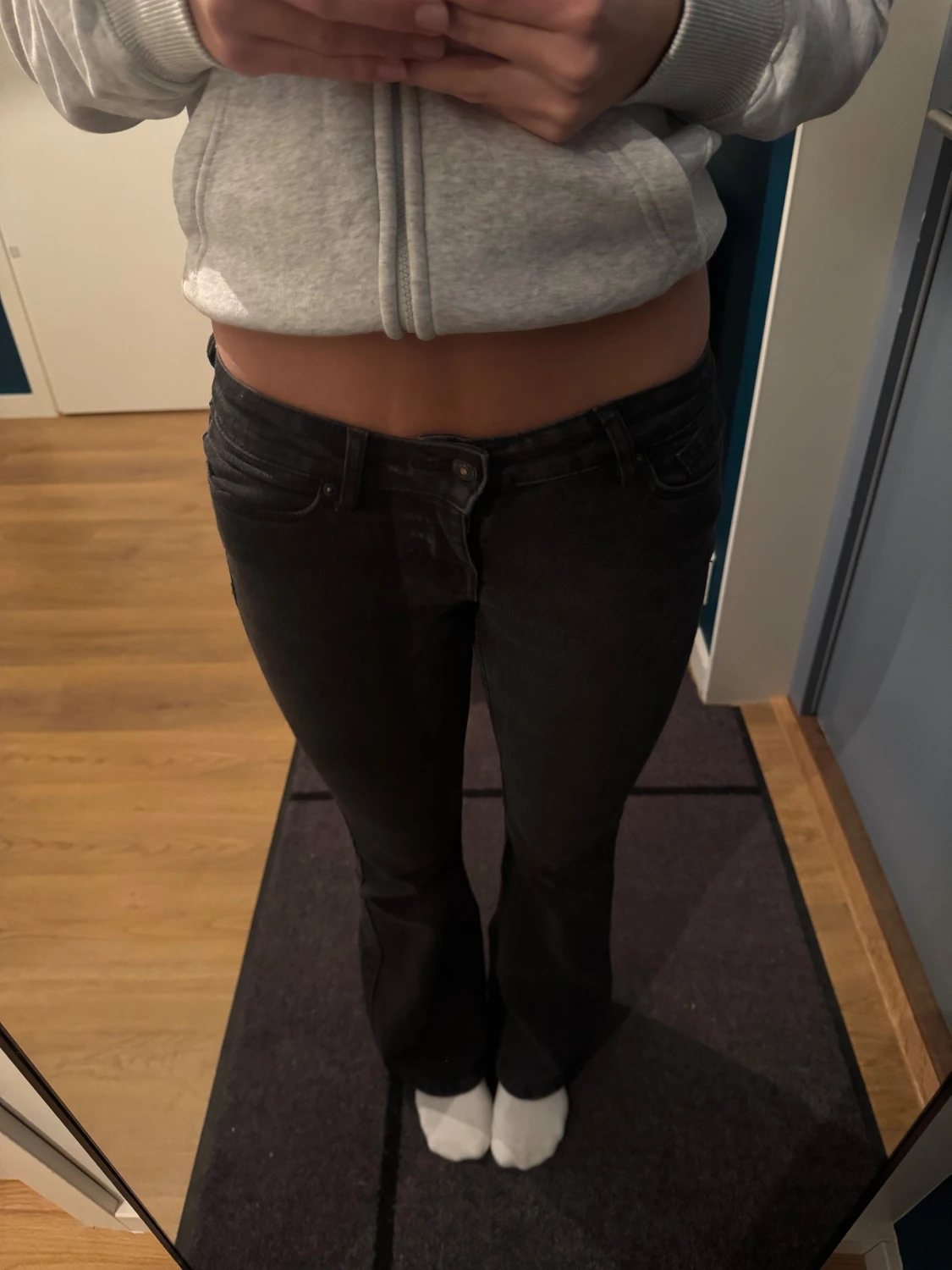 Svarta Lågmidjade jeans - 2