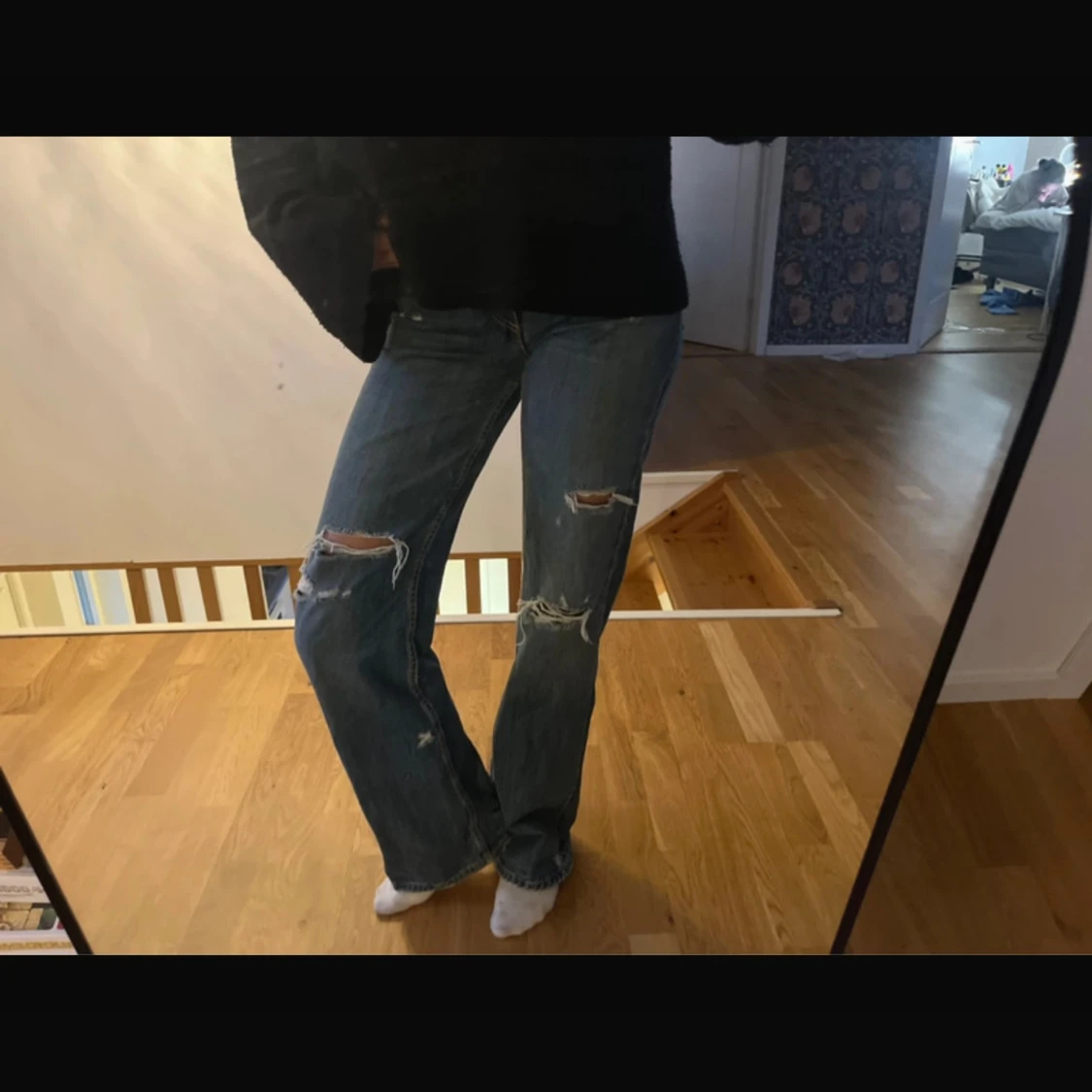 Blå slitna jeans bootcut - 3