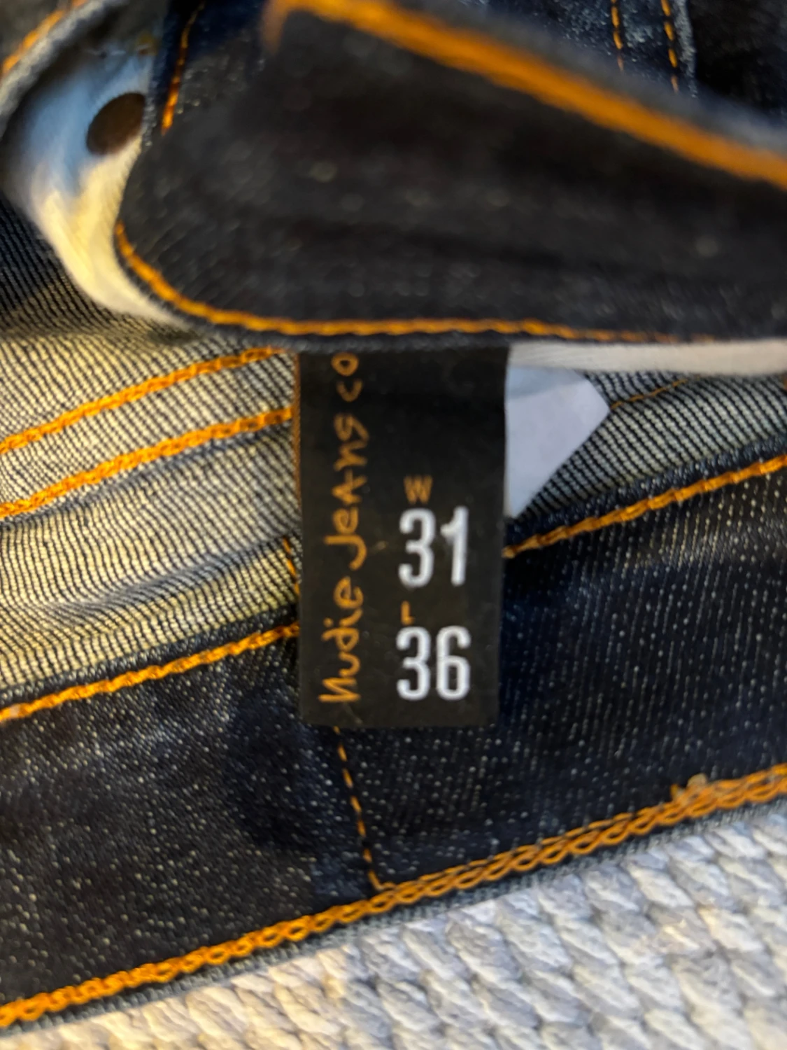 Mörkblå jeans från Nudie Jeans Co W31 L36 - 3