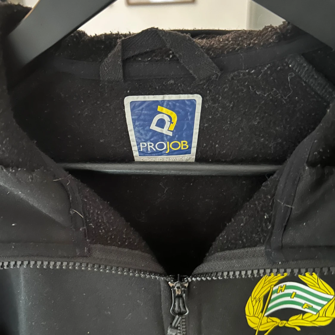 Svart hoodie från ProJob med HIF-logga - 2