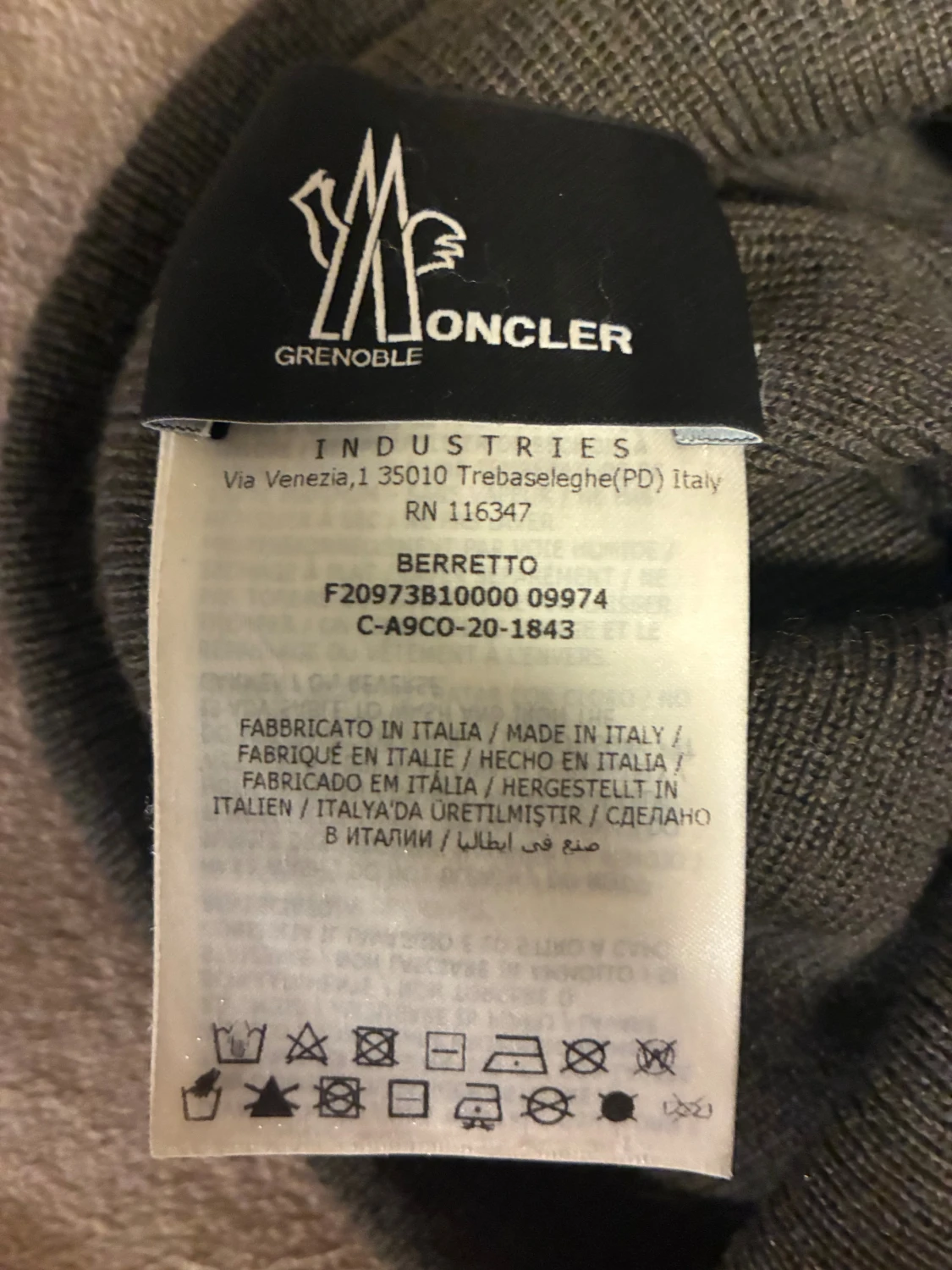 Oliv grön Moncler mössa med broderad logga - 2