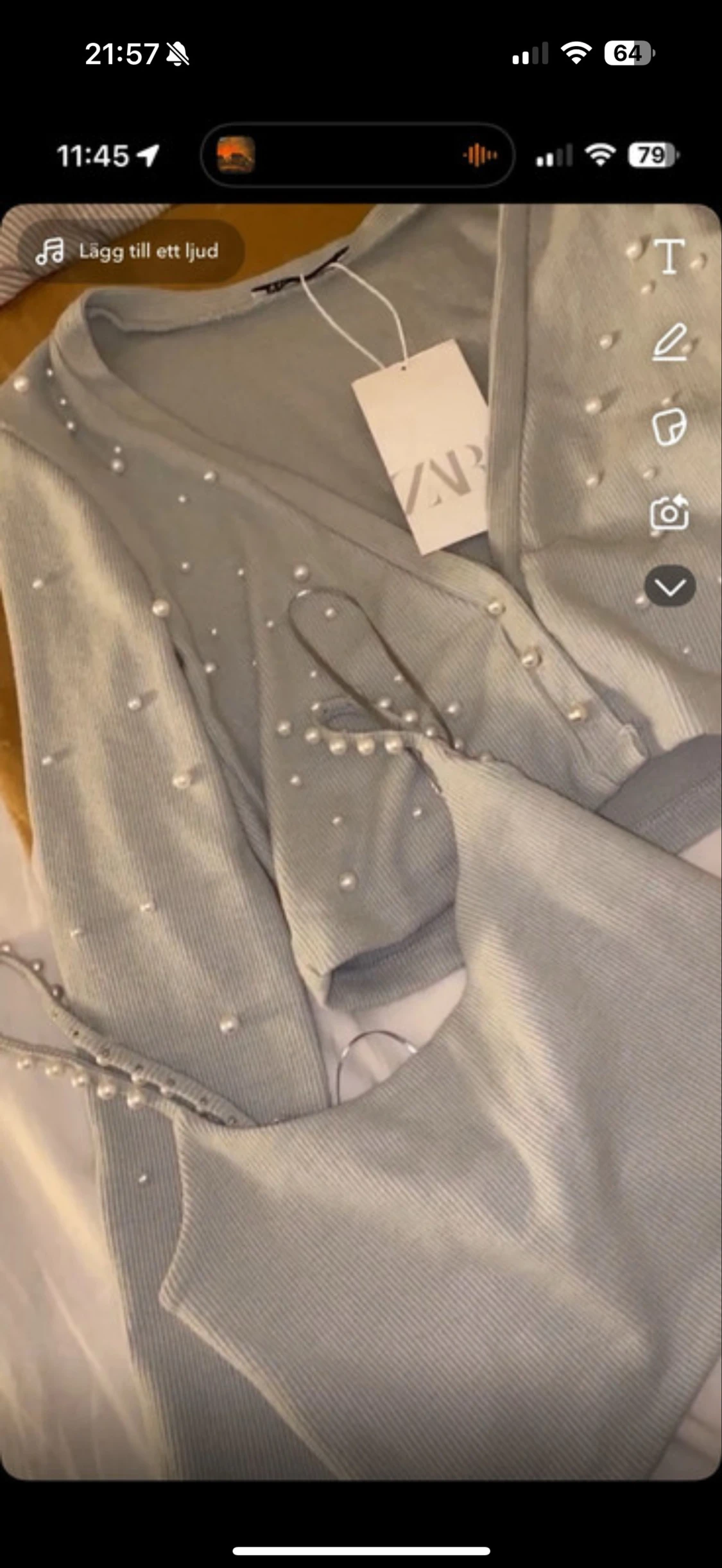 Ljusgrå croppatt set med pärlor från Zara - 1