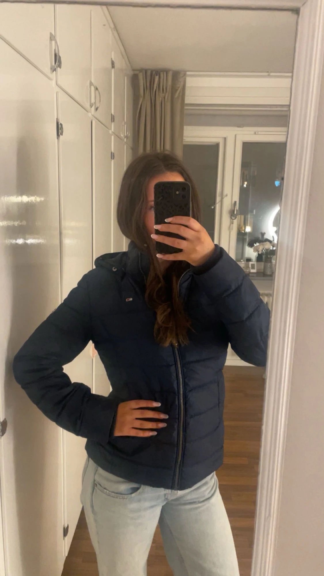 Mörkblå pufferjacka Tommy Hilfiger - 1