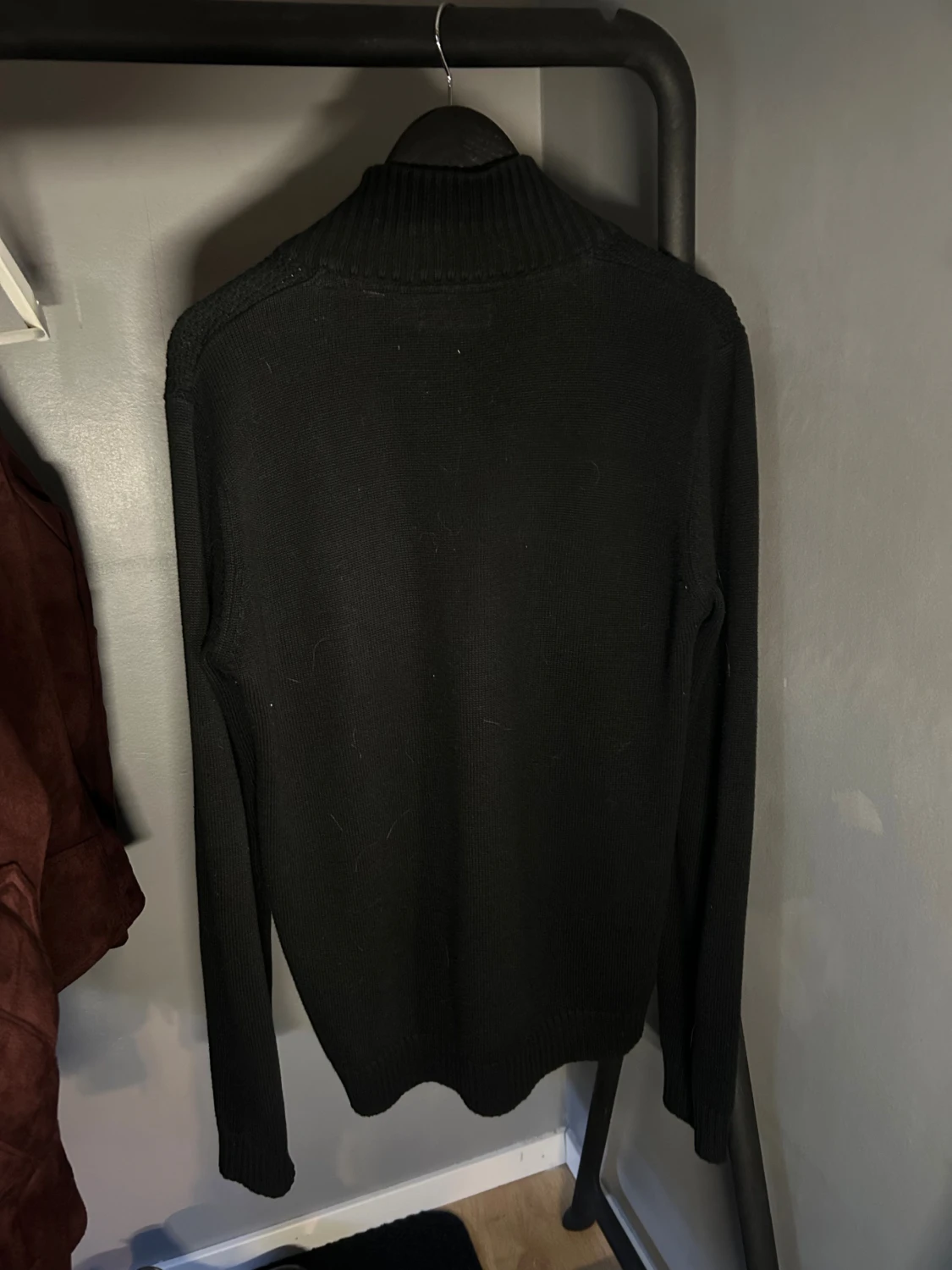 Svart stickad kofta från Solid - 2