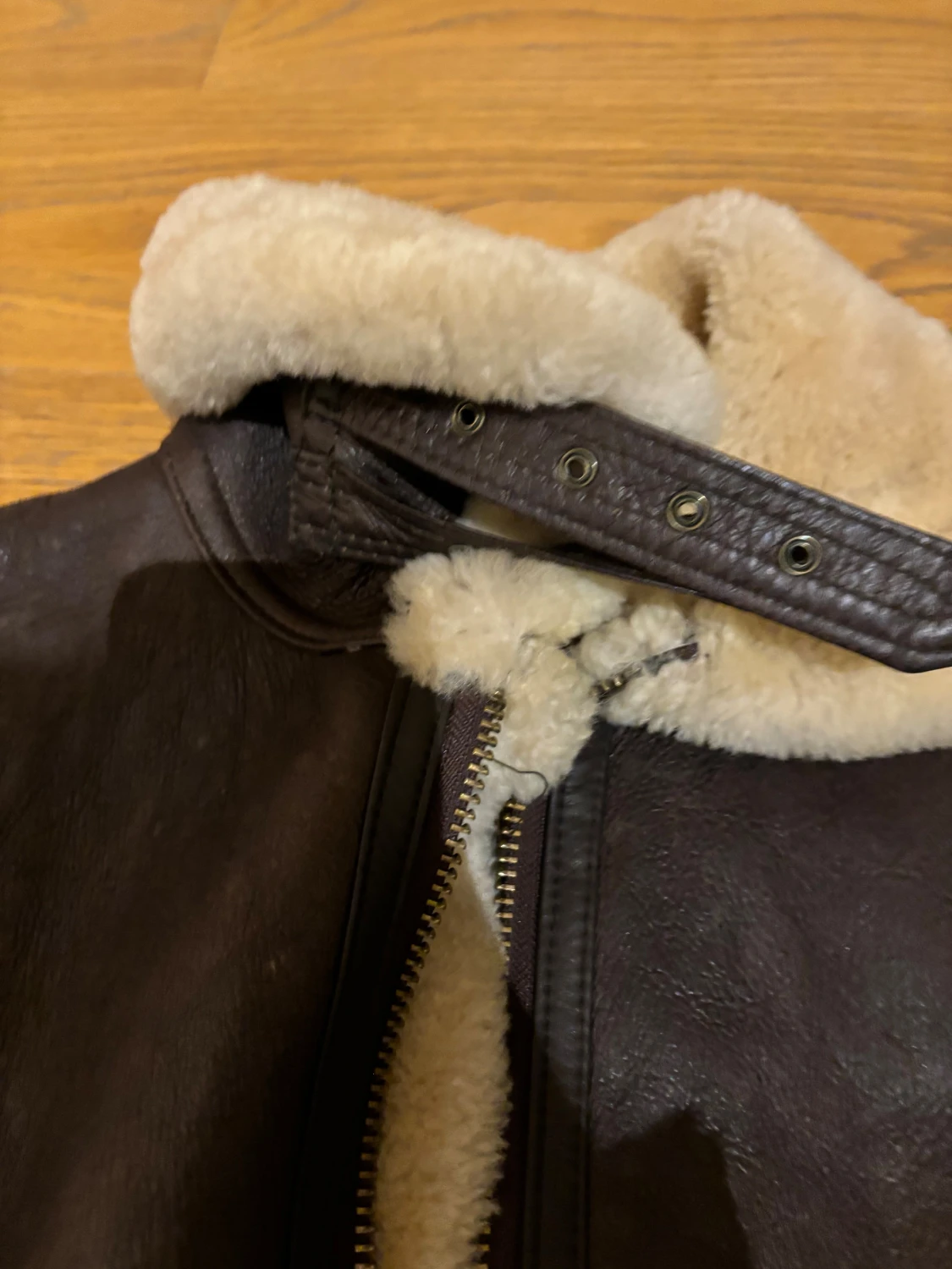 Brun bomberjacka med teddyfoder från Kellex - 2