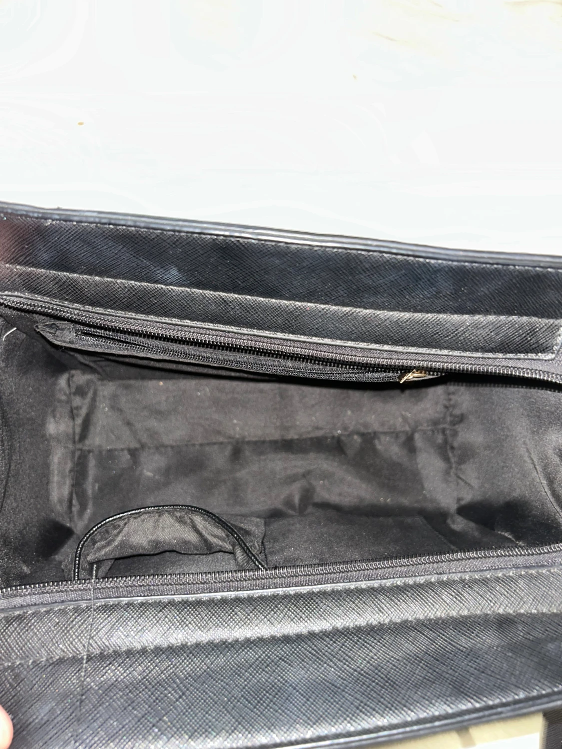 Svart handväska från Michael Kors - 2