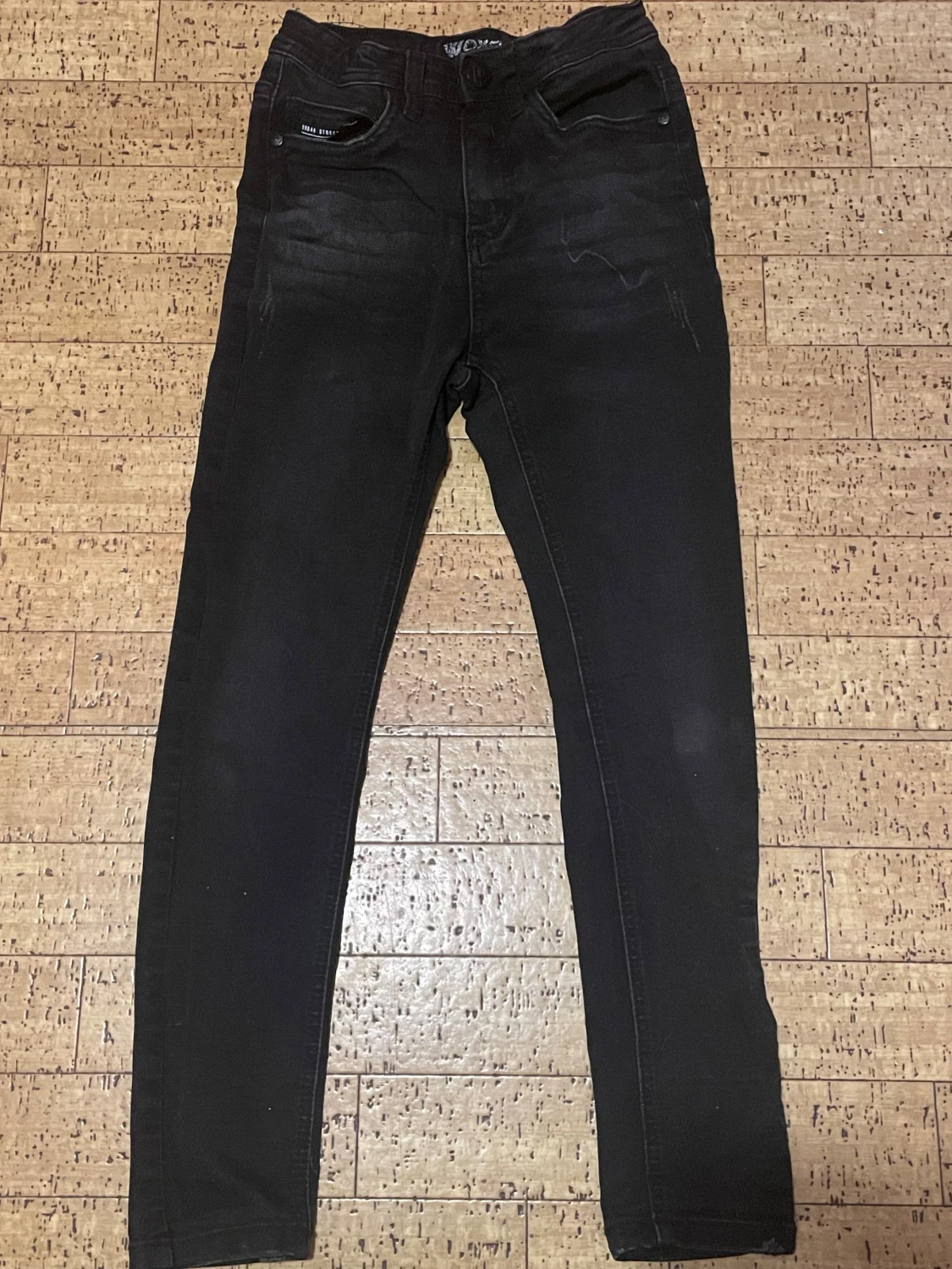 Svarta skinny jeans från Woxo