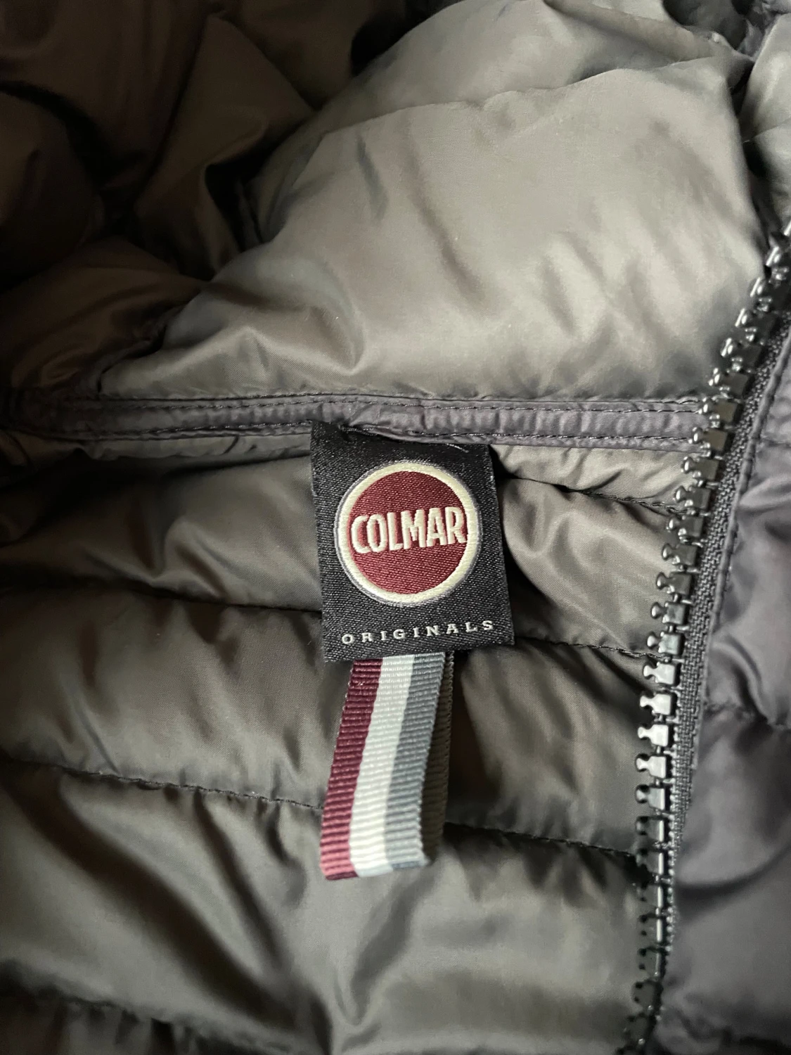 Svart Colmar dunjacka med huva - 2