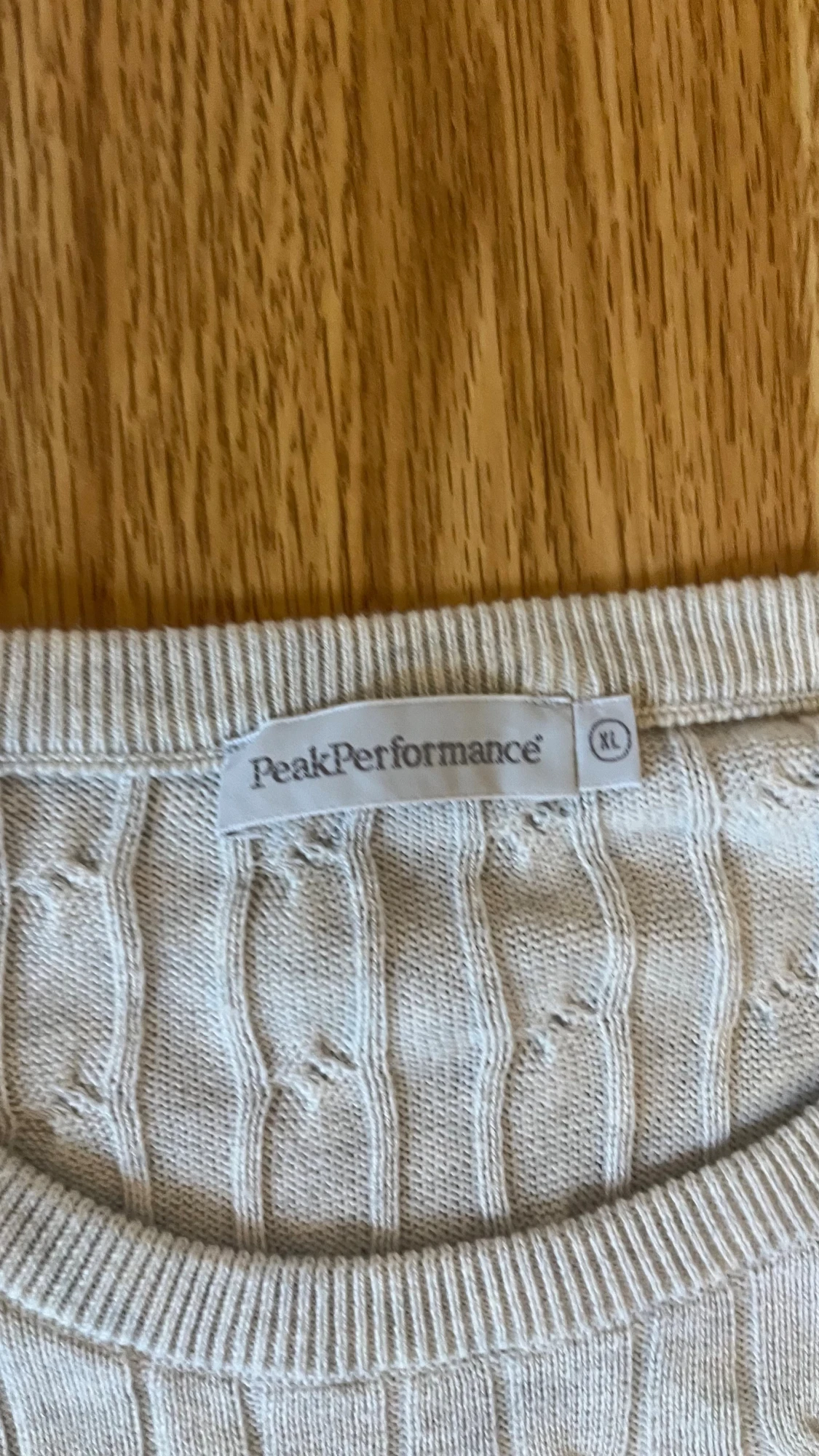 Beige kabelstickad tröja Peak Performance - 2