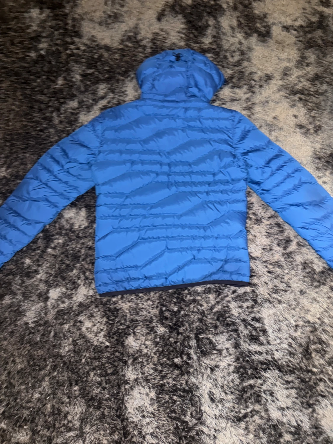 Blå dunjacka från J.Lindeberg - 2